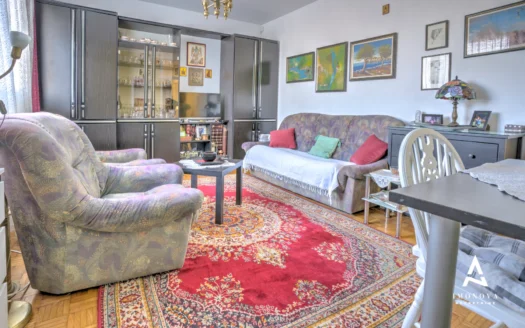 Garsonjera od 25m2 na Novom Beogradu