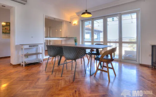 4.5-room Apartment in Svetogorska street
